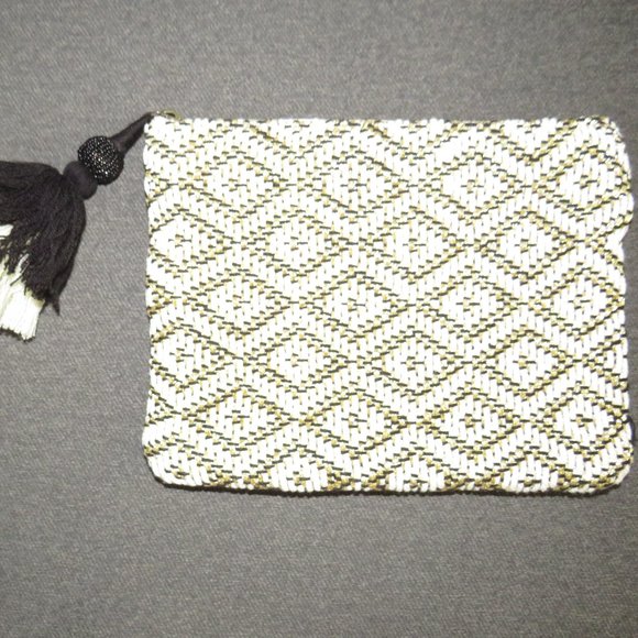 Universal Thread Beige Gold Black Boho Tassel Zip Pouch Clutch Bag - Picture 2 of 9